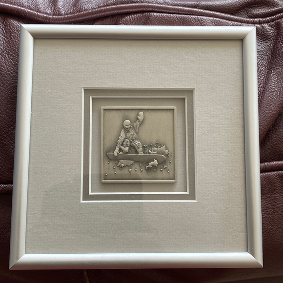 Pewter sculpture picture - Picture 1 of 7